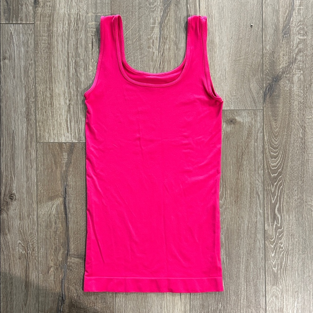 TEES By TINA Women's Seamless Tank Top in Pink